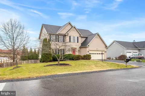15 Sheerer Dr, Martinsburg, WV 25404