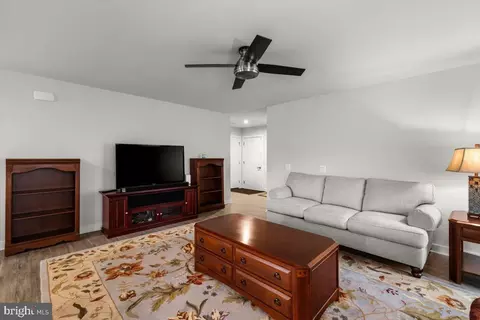 604 Switchgrass Ct, Bunker Hill, WV 25413 photo 9