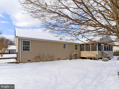 75 Stanford Ln, Falling Waters, WV 25419 photo 25