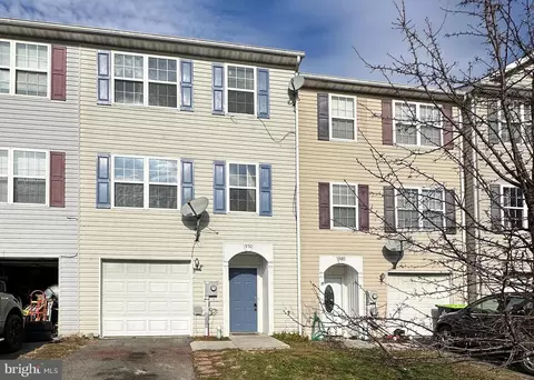 950 Aztec Dr, Martinsburg, WV 25405