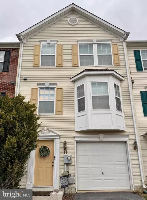 11 Desert Rose Way, Martinsburg, WV 25404