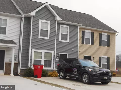 38 Mengel Rd, Martinsburg, WV 25403