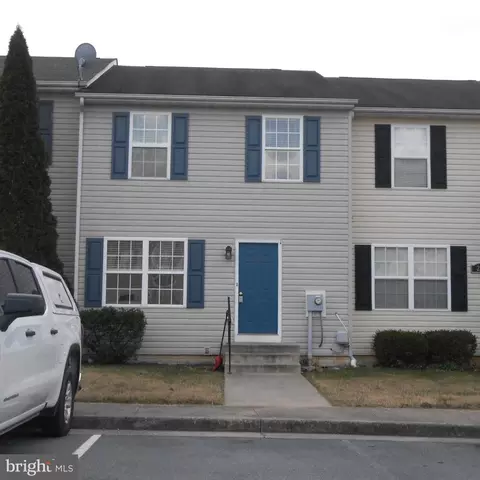 21 Sanford Dr, Bunker Hill, WV 25413