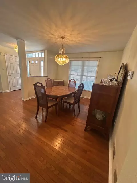Dining - 569 Tice Rd, Falling Waters, WV 25419 photo 2 of 3