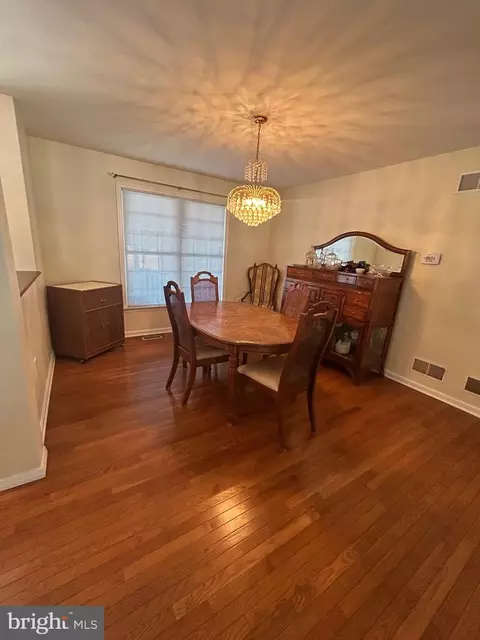 Dining - 569 Tice Rd, Falling Waters, WV 25419 photo 1 of 3