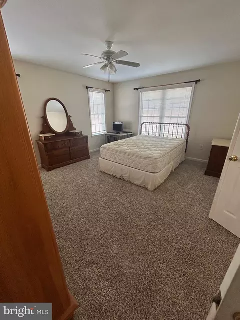 Bedroom - 569 Tice Rd, Falling Waters, WV 25419 photo 5 of 5