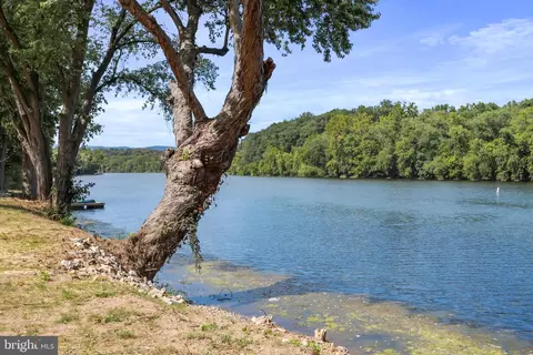 26 Falling Waters Drive, Falling Waters, WV 25419 photo 33