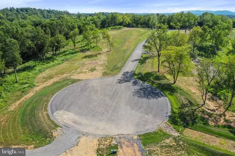 26 Falling Waters Drive, Falling Waters, WV 25419 photo 20
