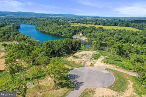 26 Falling Waters Drive, Falling Waters, WV 25419 photo 15