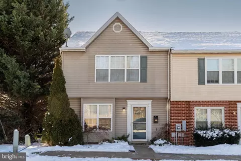 174 Georgetown Sq, Martinsburg, WV 25401