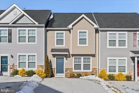199 Ran Rue Dr, Martinsburg, WV 25403