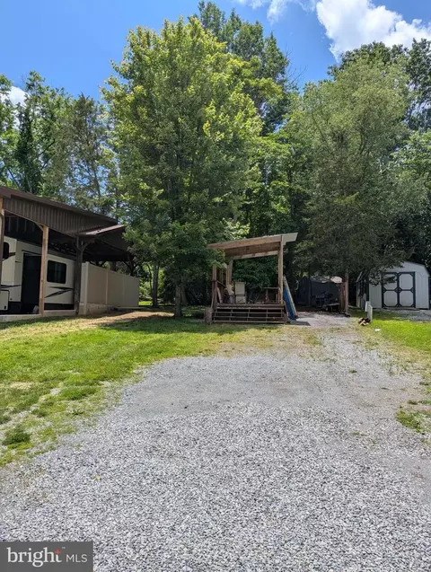 Block 97 Lot 11 Boo Boo Blvd, Falling Waters, WV 25419