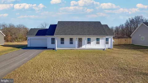 227 Grubb Lndg, Inwood, WV 25428