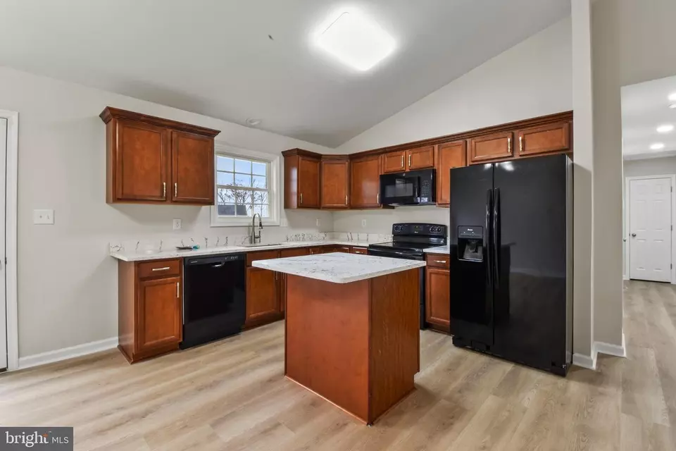 Kitchen - 424 Tyler Way, Martinsburg, WV 25404 photo 1 of 1