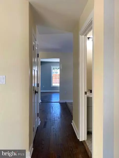 Entry Way - 2545 Grade Rd, Falling Waters, WV 25419 photo 1 of 3