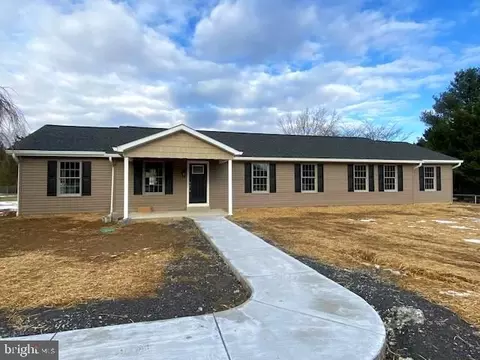 2545 Grade Rd, Falling Waters, WV 25419