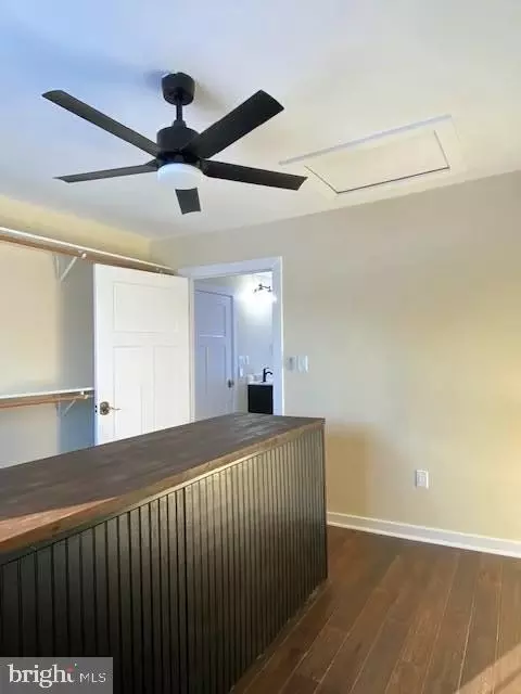 Entry Way - 2545 Grade Rd, Falling Waters, WV 25419 photo 2 of 3