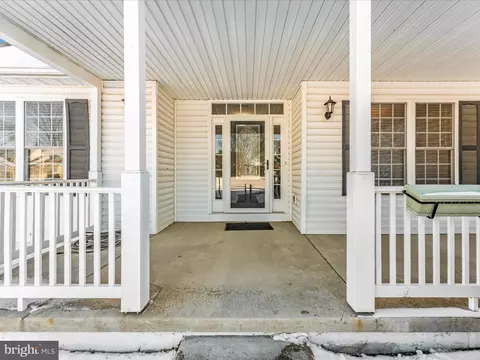 128 Downey Orchard Rd, Falling Waters, WV 25419 photo 4