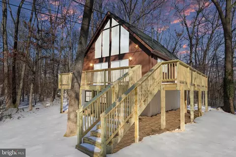 246 Persimmon Ln, Gerrardstown, WV 25420