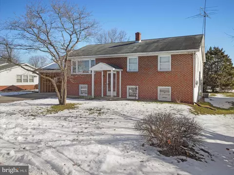 143 Belview Dr, Martinsburg, WV 25404