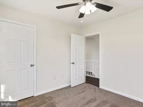 Bedroom - 77 Berkshire Dr, Falling Waters, WV 25419 photo 6 of 8