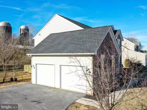 Exterior - 77 Berkshire Dr, Falling Waters, WV 25419 photo 11 of 11