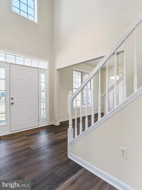 Entry Way - 77 Berkshire Dr, Falling Waters, WV 25419 photo 6 of 10