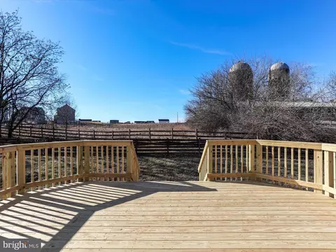 Exterior - 77 Berkshire Dr, Falling Waters, WV 25419 photo 4 of 11