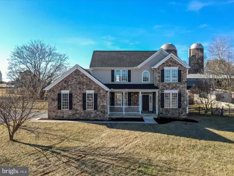 Exterior - 77 Berkshire Dr, Falling Waters, WV 25419 photo 2 of 11