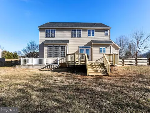 Exterior - 77 Berkshire Dr, Falling Waters, WV 25419 photo 8 of 11