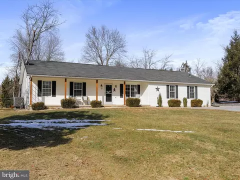 449 Lockhouse Rd, Falling Waters, WV 25419 photo 3