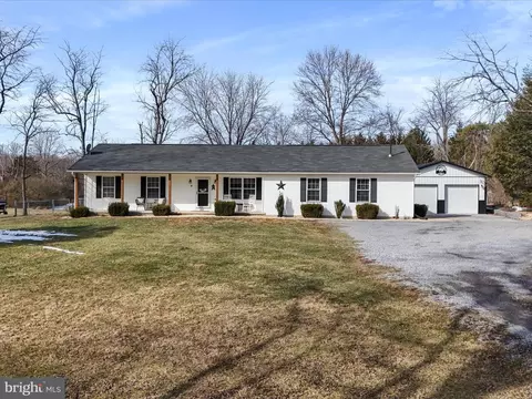449 Lockhouse Rd, Falling Waters, WV 25419 photo 7