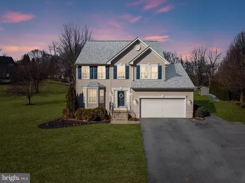 91 Hargrove Cir, Martinsburg, WV 25403
