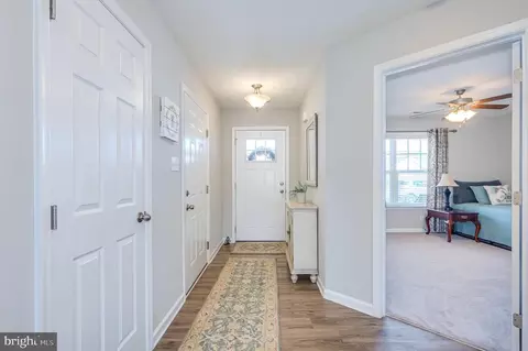 Entry Way - 89 Saffron Ter, Falling Waters, WV 25419 photo 2 of 7