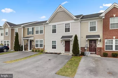 14 Fast View Dr, Martinsburg, WV 25404