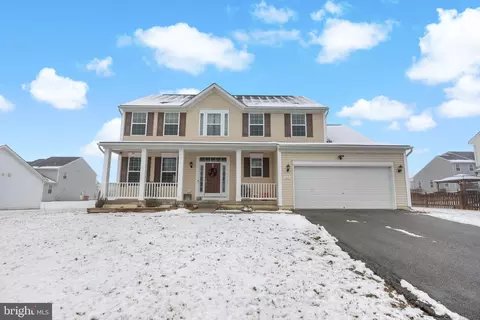 163 Avalon Trl, Hedgesville, WV 25427