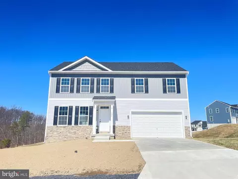 136 Thyme Way, Bunker Hill, WV 25413