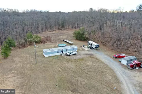 149 Relative Way, Falling Waters, WV 25419 photo 12