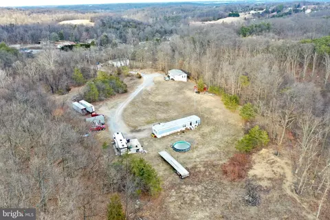 149 Relative Way, Falling Waters, WV 25419 photo 3