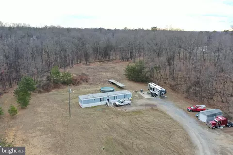 149 Relative Way, Falling Waters, WV 25419 photo 8