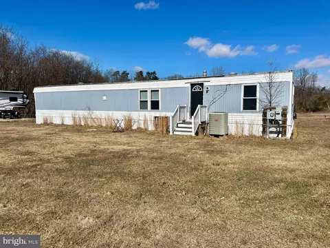 149 Relative Way, Falling Waters, WV 25419 photo 5