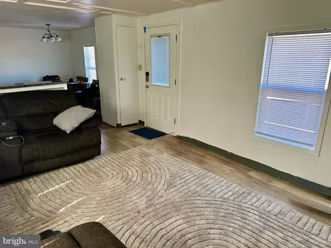 149 Relative Way, Falling Waters, WV 25419 photo 9