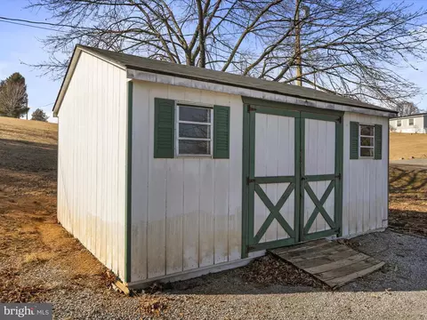 101 Carvers Way, Falling Waters, WV 25419 photo 33