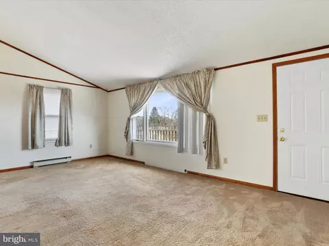 101 Carvers Way, Falling Waters, WV 25419 photo 6