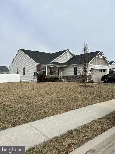 91 Norfolk Ln, Martinsburg, WV 25405