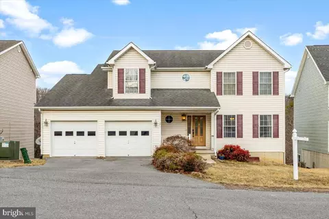 115 Jewels Ct, Martinsburg, WV 25404