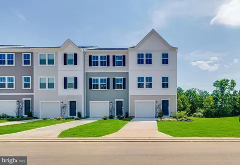 114 Milburn Dr #HARRIET  551, Martinsburg, WV 25403