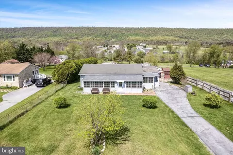 1018 Dominion Rd, Gerrardstown, WV 25420