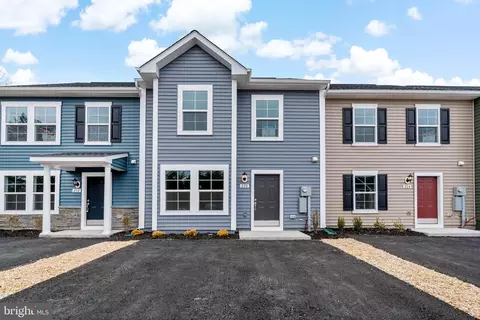 228 Gentle Breeze Dr, Bunker Hill, WV 25413