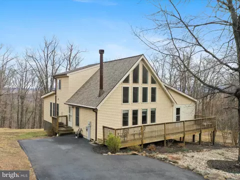 283 Lookout Rdg, Hedgesville, WV 25427